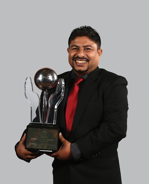 Image  Vinol Priyasenarath best  wealth planners' manager
